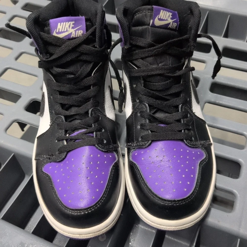 Nike Air Jordan 1 Retro High OG Court Purple 555088-501 Purple Black White